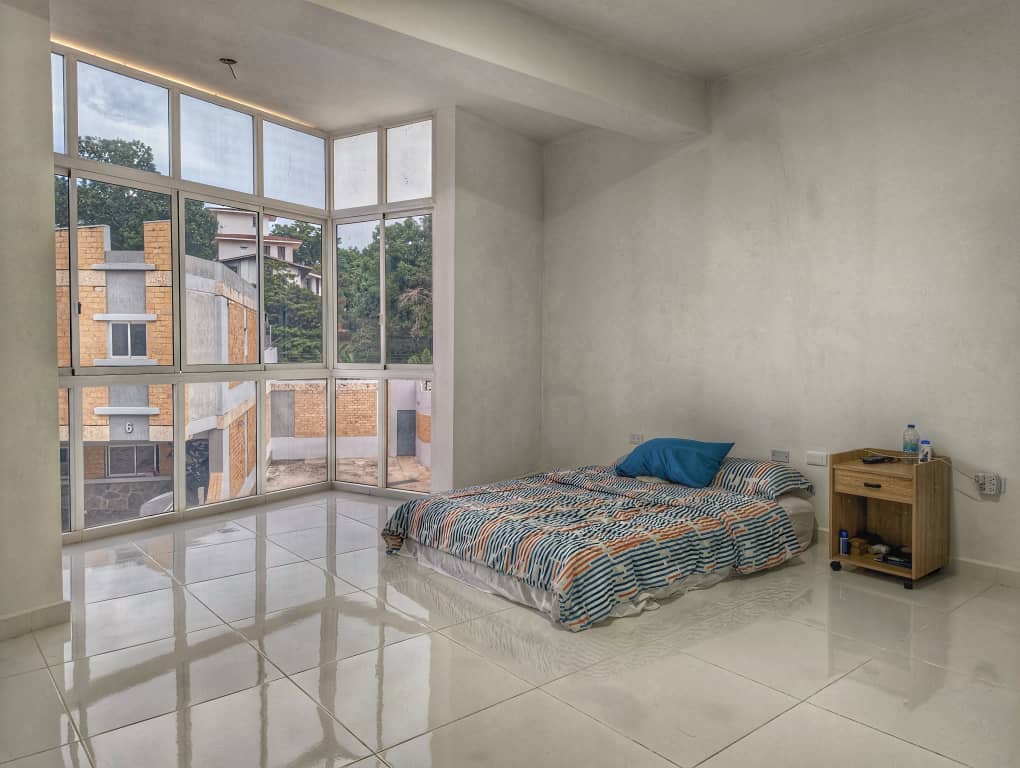 Brandnew House in El Trigal Norte - Hermosa Casa en El Trigal Norte